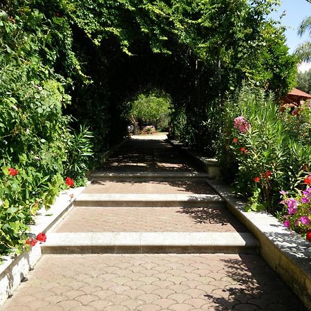 Residenza Villa I Nidi Santa Caterina  Eksteriør bilde